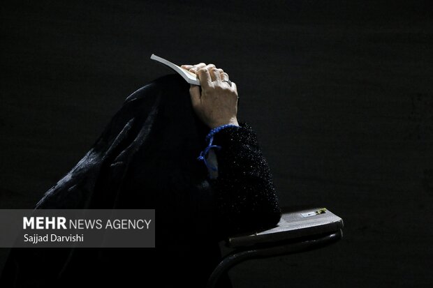 احیای شب نوزدهم رمضان در خرم آباد