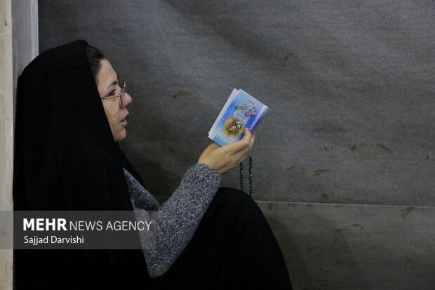 احیای شب نوزدهم رمضان در خرم آباد