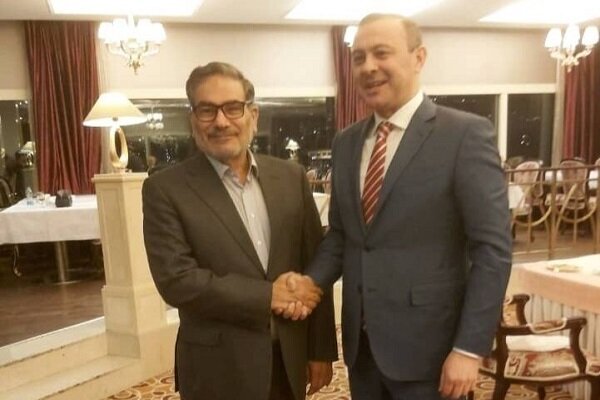 Şemhani ve Grigoryan İran-Ermenistan ilişkilerini ele aldı Şemhani ve Grigoryan İran-Ermenistan ilişkilerini ele aldı