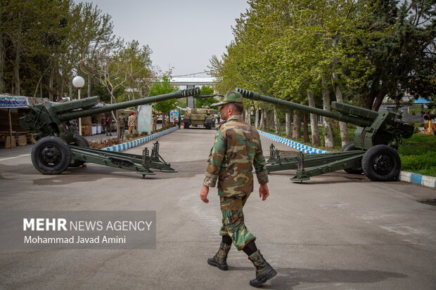 نمایشگاه دستاوردهای ارتش در قزوین 