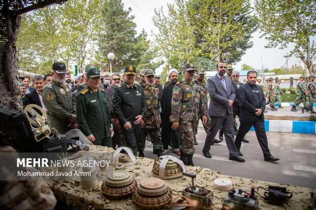 نمایشگاه دستاوردهای ارتش در قزوین 