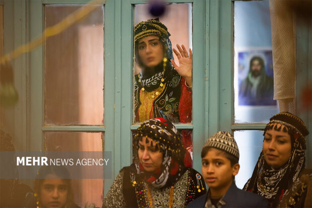 انتظار حمایت انفجاری از «غریب» را داشتیم اما نشد 1 پایگاه خبری ججین انتظار حمایت انفجاری از «غریب» را داشتیم اما نشد!/ تعلل تلویزیون