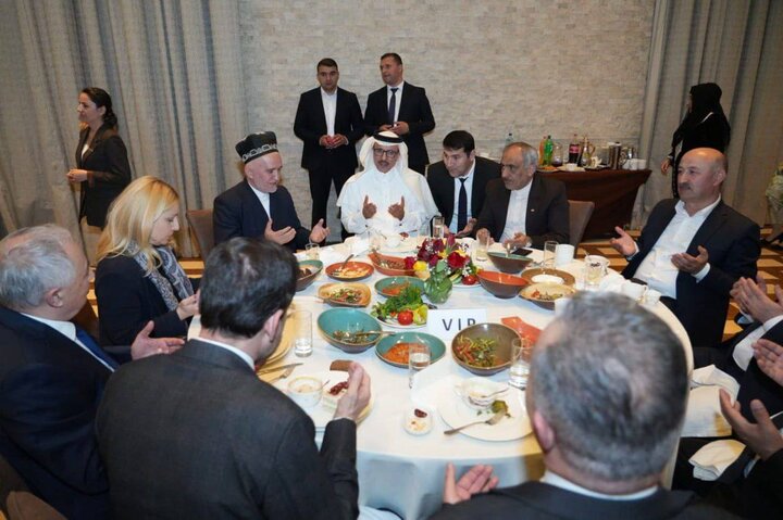 السفير الإيراني في طاجكستان يلبي دعوة إفطار نظيره السعودي