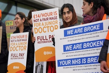 اعتصاب چهار روزه پزشکان جوان در انگلیس