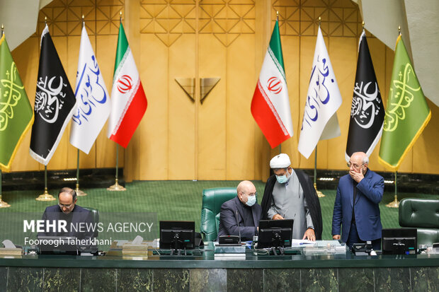 محمدباقر قالیباف رئیس مجلس شورای اسلامی درمجلس حضور دارد