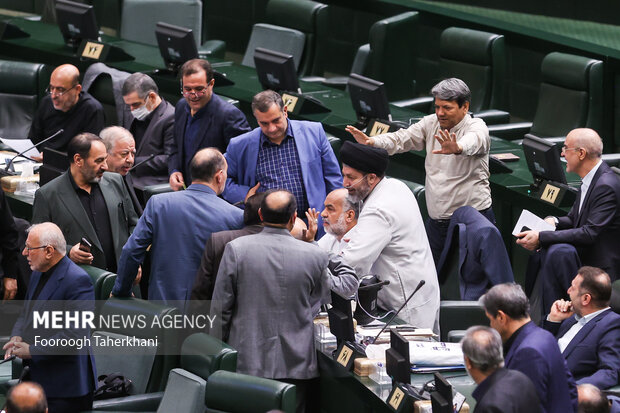 صحن علنی مجلس شورای اسلامی -22فروردین ماه 1402 23