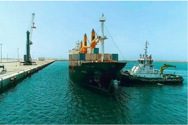 Iran shipping lines to attend Russian transport exhibition