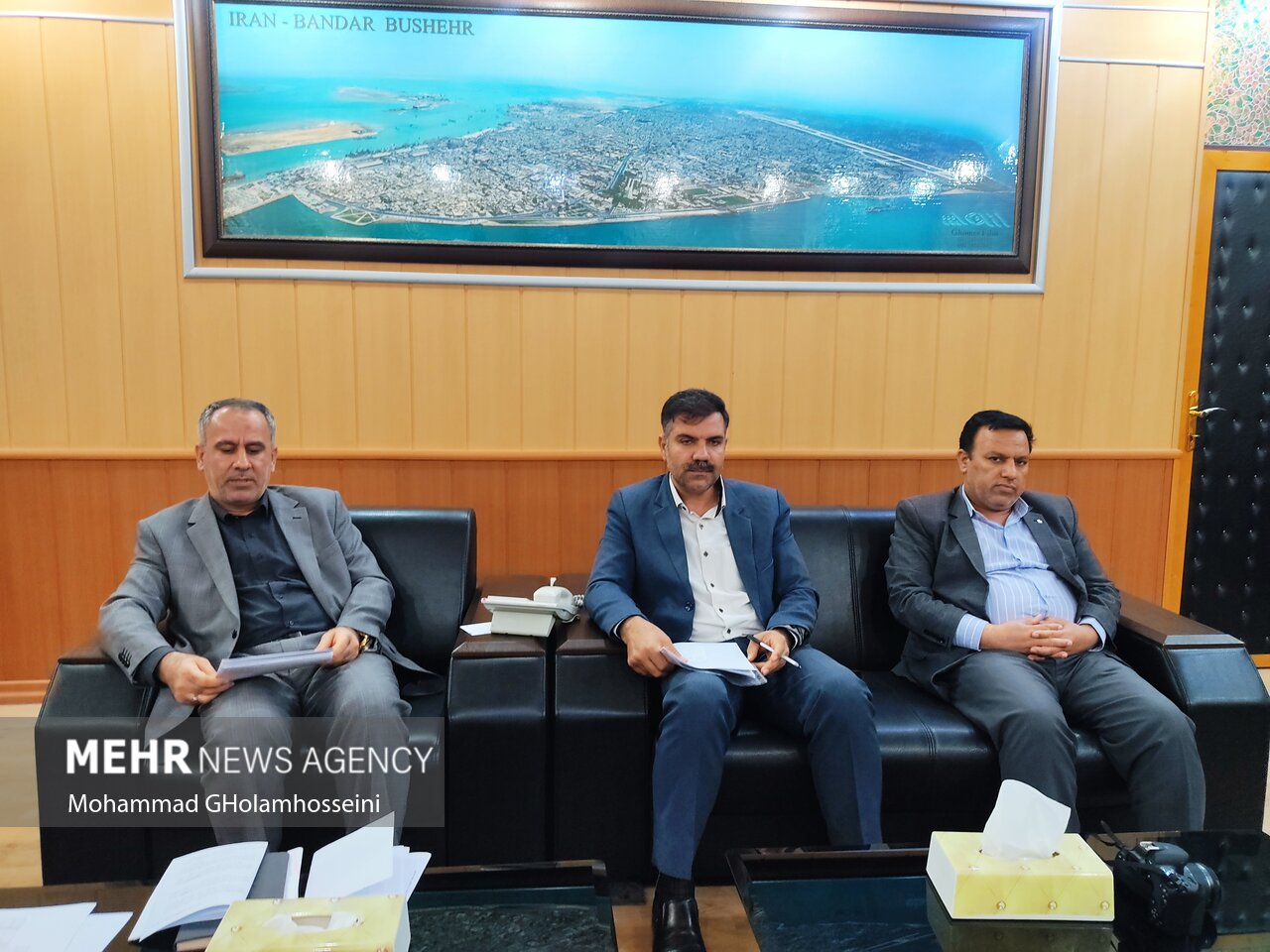 ۱۲۰۰ نفر از خانوادههای زندانیان بوشهر تحت حمایت قرار گرفتند