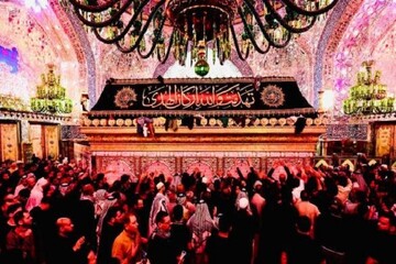 توافد نحو مليوني زائر إلی مرقد الإمام علی (ع) في ذكرى شهادته