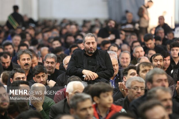 مراسم احیای شب ۲۱ رمضان در مصلی اردبیل