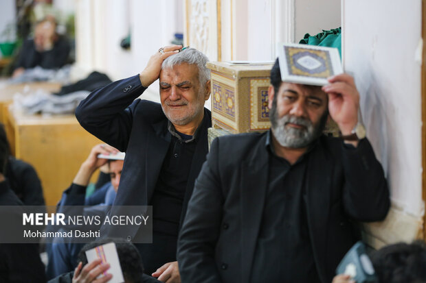 مراسم احیای شب ۲۱ رمضان در مصلی اردبیل