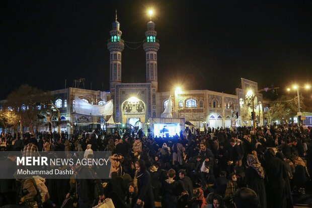 مراسم احیای شب ۲۱ رمضان در مصلی اردبیل