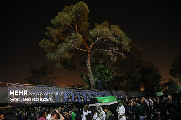 مراسم احیای شب بیست و یکم ماه مبارک رمضان ۱۴۰۲ در گلزار شهدا بهشت زهرا تهران با حضور گسترده عاشقان اهل بیت (ع) برگزار شد