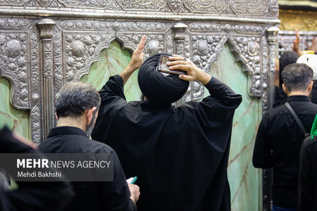 Night of Decree ceremony held in Hazrat Masumeh (SA) shrine
