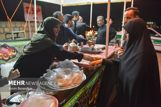 احیای خودرویی شب بیست و یکم رمضان در شیراز