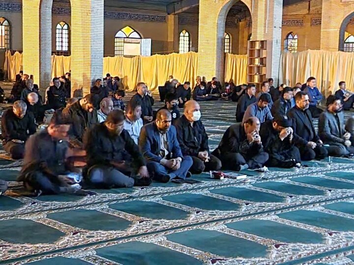 مراسم دومین شب قدر در گناوه برگزار شد