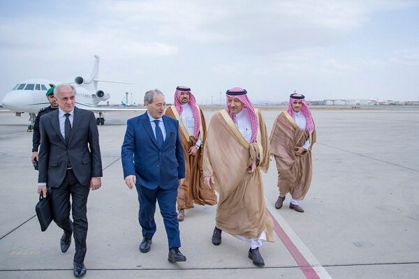 Suriye ve Suudi Arabistan konsolosluk ve uçuşların yeniden başlatılması için anlaştı Suriye ve Suudi Arabistan konsolosluk ve uçuşların yeniden başlatılması için anlaştı