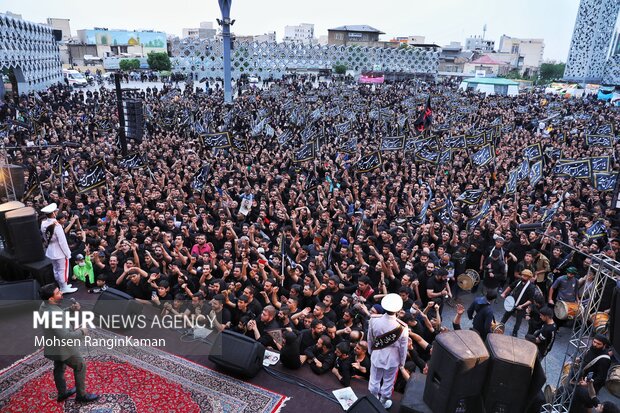 Mourning ceremony of Imam Ali (AS) martyrdom in Tehran