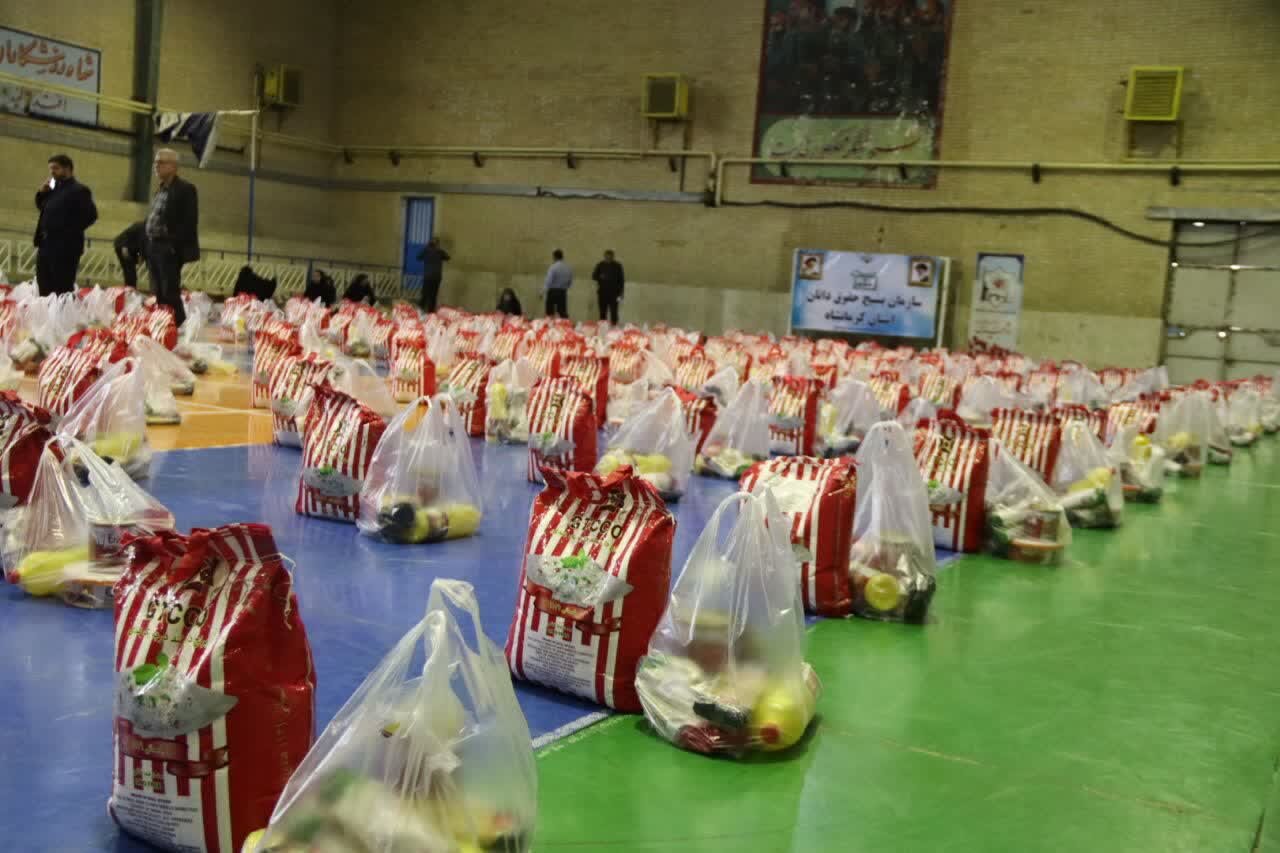 توزیع ۱۴۰۲ بسته معیشتی به مناسبت ماه رمضان و لیالی قدر