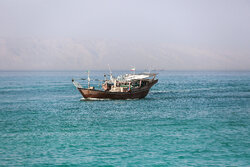 خودداری از تردد کشتی‌های تجاری به مقاصد فراساحلی در دریای عمان