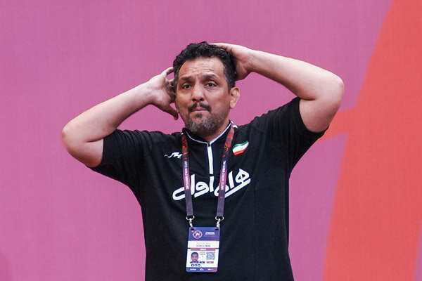 نقش «نادرست» درستکار در ناکامی تیم ملی کشتی آزاد/ «آستانهِ» سقوط!