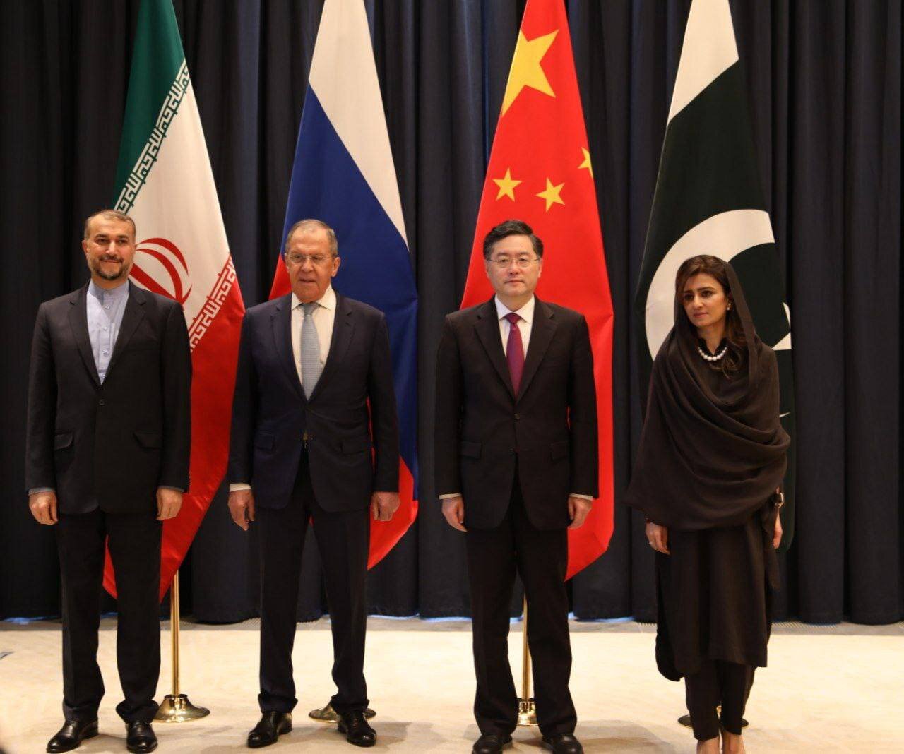 وزراء خارجية ايران وروسيا والصين وباكستان يلتقون في سمرقند