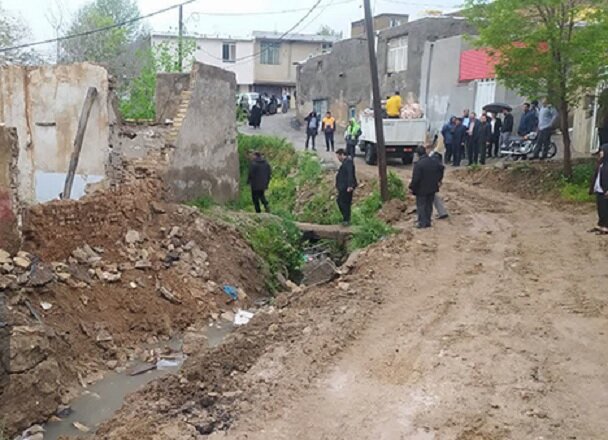 جزئیات تخریب یک واحد مسکونی درخرم‌آباد/۲واحد ناایمن تشخیص داده شد
