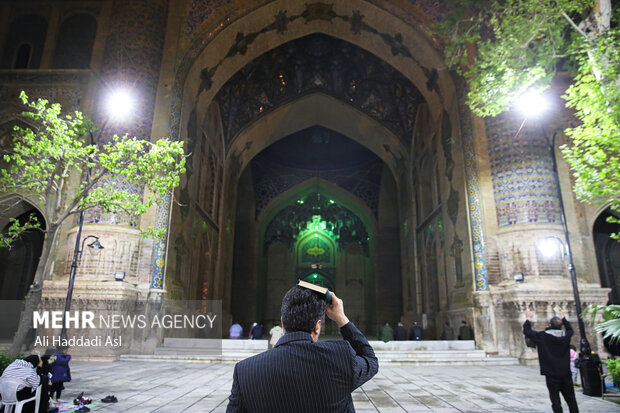 مراسم شب احیای بیست و سوم ماه مبارک رمضان شامگاه پنجشنبه ۲۴ فروردین ماه ۱۴۰۲ در مسجد مطهری برگزار شد