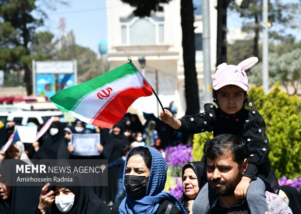 استان سمنان سراسر حماسهسازی شد/ درخشش مردم در حمایت از فلسطین