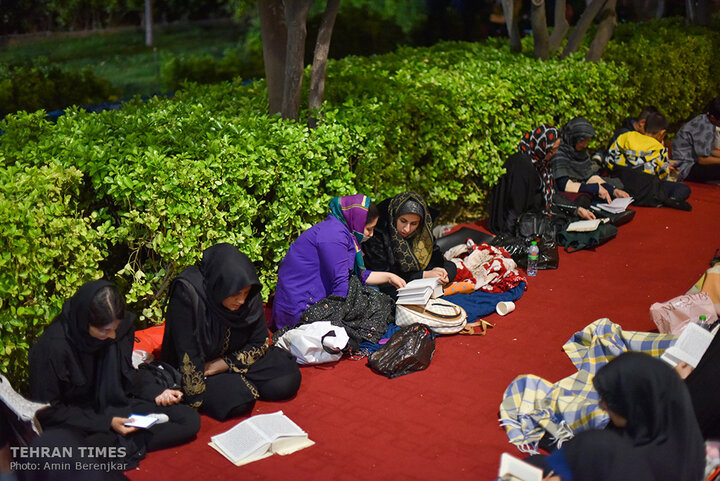 Qadr night observed at Hafezieh