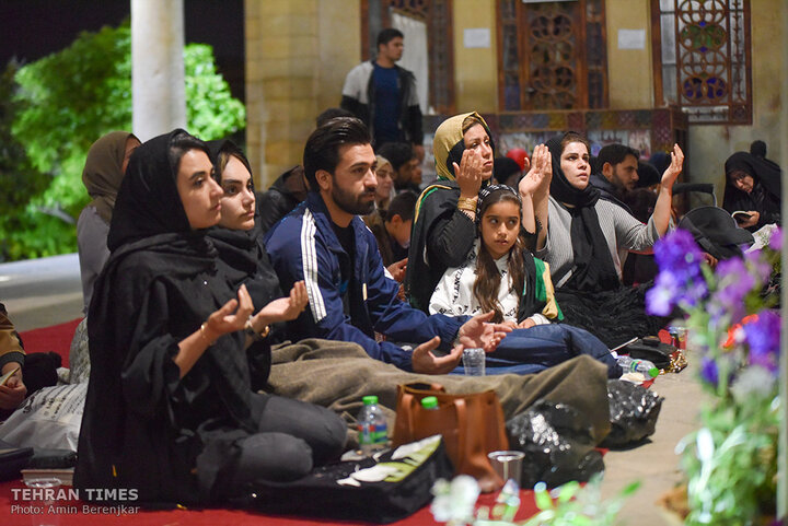Qadr night observed at Hafezieh