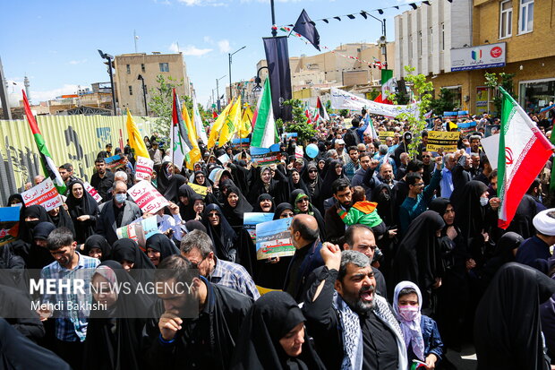 عالمی یوم القدس کے موقع پر قم المقدسہ میں عظیم الشان ریلی
