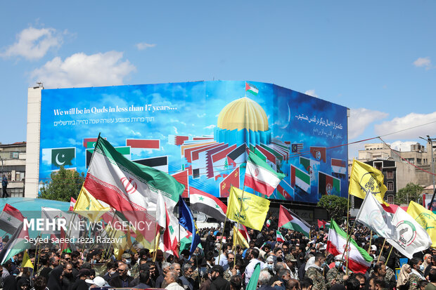 مراسم راهپیمایی روز جهانی قدس با شعار محوری «فلسطین محور وحدت جهان اسلام؛ قدس در آستانه آزادی» در سراسر کشور برگزار شد