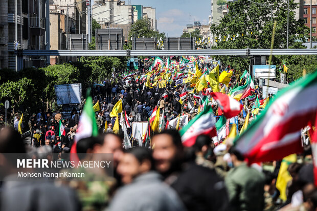 People stage rallies across Iran to mark Intl. Quds Day