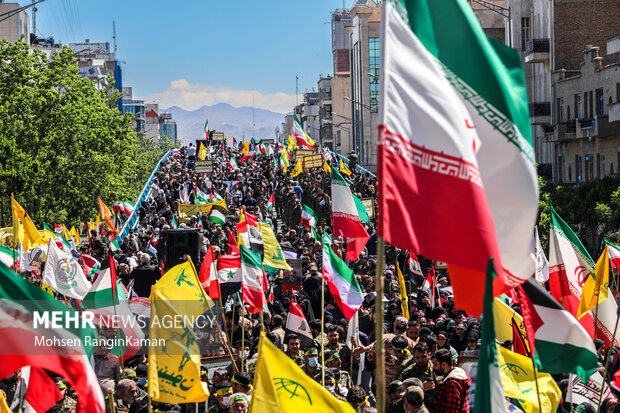İran'da Kudüs Günü Yürüyüşü düzenlendi