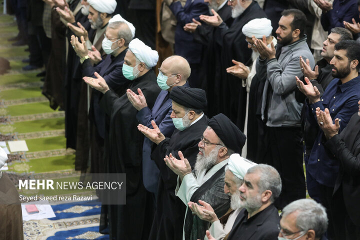 مراسم راهپیمایی روز جهانی قدس با شعار محوری فلسطین محور وحدت جهان اسلام؛ قدس در آستانه آزادی در سراسر کشور صبح امروز جمعه ۲۵ فروردین ۱۴۰۲ با حضور گسترده اقشار مختلف مردم در تهران برگزار شد.