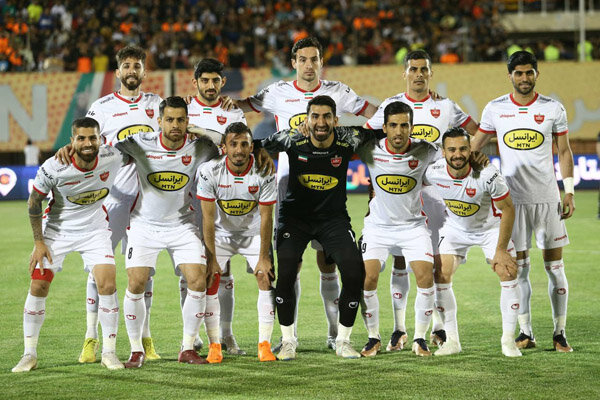 بازگشت پرسپولیس به صدر با شکست مس/ چشم سرخها به ساقهای دو تیم