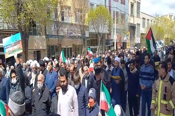 نمایش مقتدرانه دفاع از مردم مظلوم فلسطین در استان مرکزی