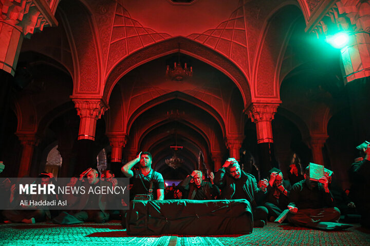 مراسم شب احیای بیست و سوم ماه مبارک رمضان شامگاه پنجشنبه ۲۴ فروردین ماه ۱۴۰۲ در مسجد مطهری برگزار شد