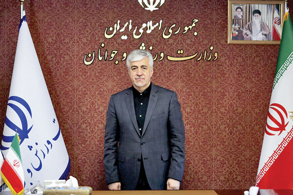 وزير الرياضة والشباب الايراني یتوجه الی العاصمة الاذربيجانية باكو