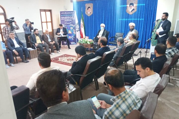 هنرمندان بوشهری در خط مقاومت هنری حضور مجاهدانه دارند هنرمندان بوشهری در خط مقاومت هنری حضور مجاهدانه دارند