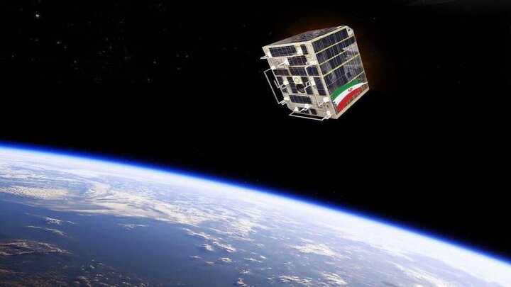 إيران تخطط لتطوير قمر صناعي للتصوير بدقة متر واحد