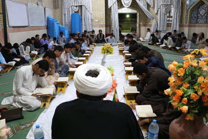 ضیافت افطاری وحدت شیعه و اهل سنت برگزار شد