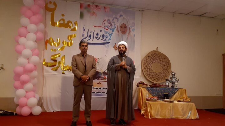 تقویت بنیه اعتقادی دانش آموزان استان بوشهر با جدیت دنبال میشود