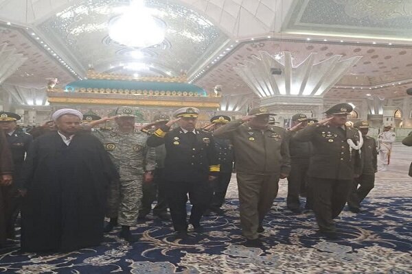 Army commanders renew allegiance with ideals of Imam Khomeini