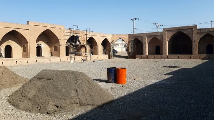 عملیات مرمت بنای تاریخی «رباط فیض آباد» خراسان رضوی آغاز شد عملیات مرمت بنای تاریخی «رباط فیض آباد» خراسان رضوی آغاز شد