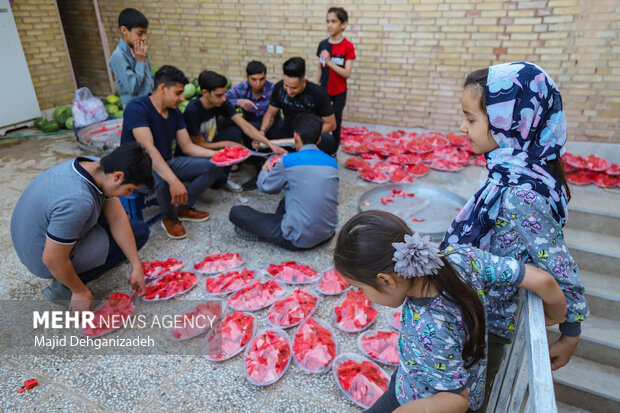 Iftar ritual in Iran's Yazd