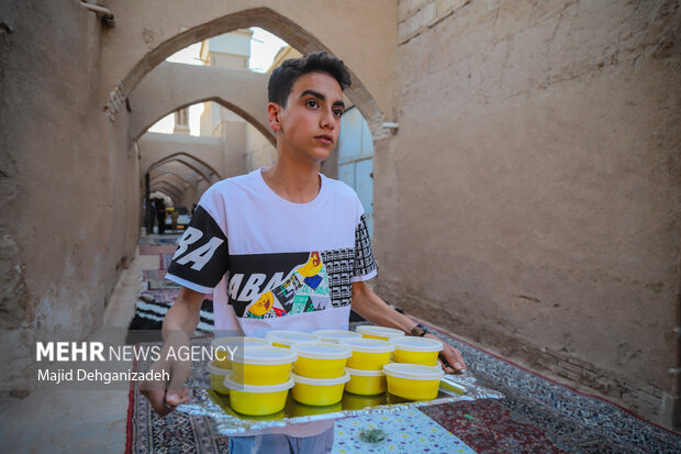 Iftar ritual in Iran's Yazd