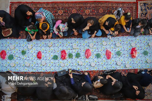 Iftar ritual in Iran's Yazd