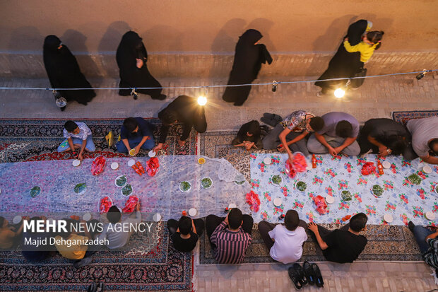 Iftar ritual in Iran's Yazd